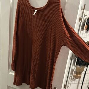 Women's Rust Top